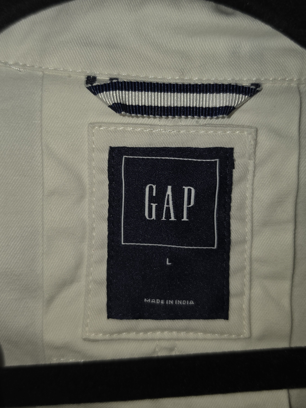 GAP White Button-Front Utility Jacket - Picture 2 of 12
